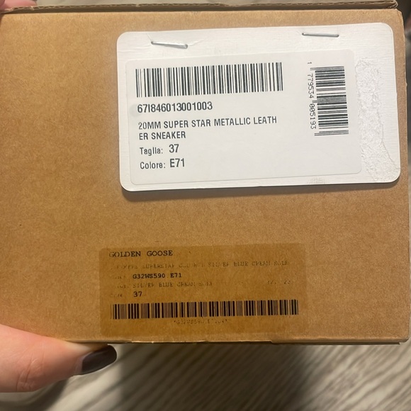 Golden Goose Super Star Metallic Leather Sneakers - Picture 7 of 9